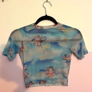 Angel printed mesh “baby tee”